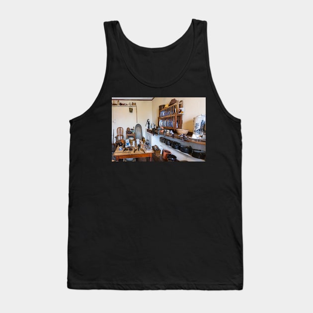 Lincoln 2019 Tank Top by jasminewang